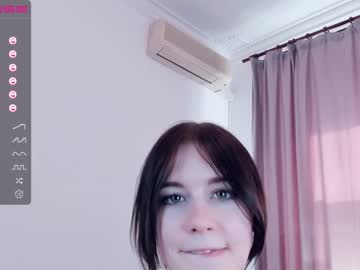 latina cam girl cute_chance image #2730391