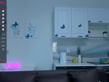 latina cam girl kimjams image #3102936