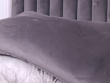 latina cam girl yoursellie image #4050331