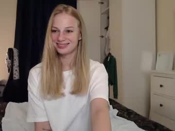 latina cam girl magic_couple13 image #3571217