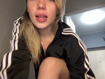 latina cam girl angel_from_sky image #2445500