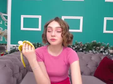 latina cam girl adelewilson__ image #514717