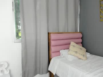 latina cam girl roberta_lipa image #1686923