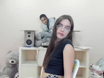 latina cam girl pretty_porn image #36015