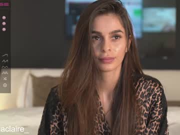 latina cam girl dovia image #772909