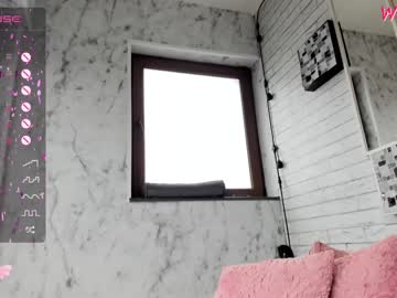 latina cam girl sassyt33n image #4235909