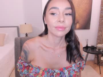 latina cam girl squirtbetty image #1640819