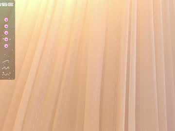 latina cam girl little_effy18 image #2746748