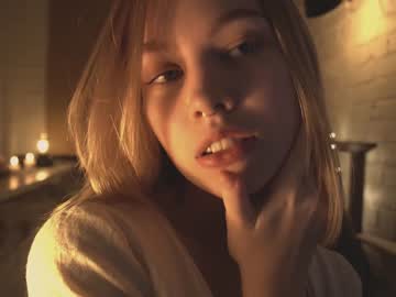 latina cam girl bibi_it_is image #1550231