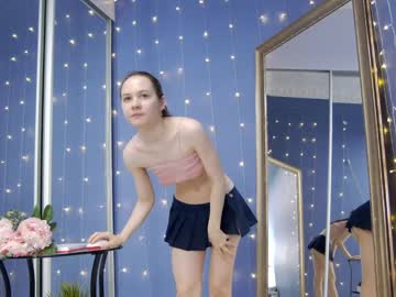 latina cam girl kriskras__ image #2911957