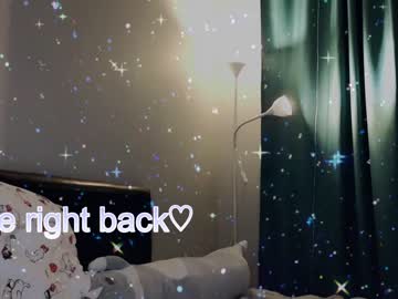 latina cam girl small_blondee image #4162913