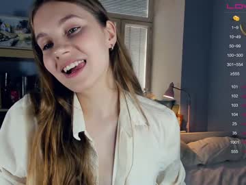 latina cam girl youne_and_beautiful image #3030617