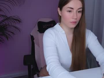 latina cam girl strawberryjamx image #2542603