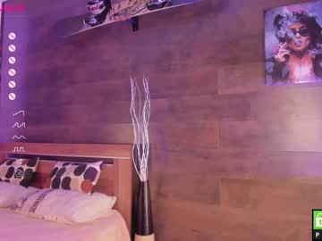 latina cam girl yolandabertha image #2509062
