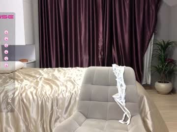 latina cam girl kr1stinarrow image #3807510