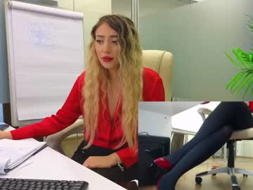 latina cam girl babesgowild image #3948821