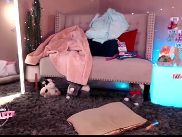 latina cam girl aubrilee image #2295385