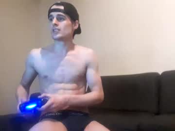 latina cam man skinnyguywithbigd image #4107374