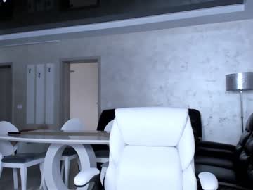 latina cam girl ingridblondy94 image #3747833