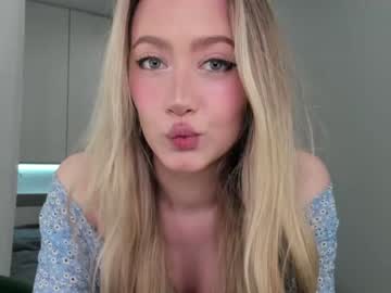 latina cam girl longoriaeva image #2049688
