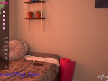 latina cam girl fiery_redhead image #3043943