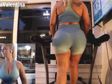latina cam girl milavalentinax image #1196357