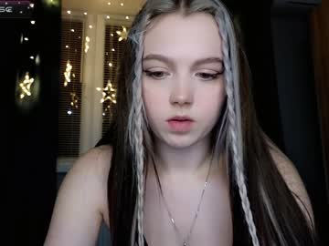 latina cam girl small_blondee image #3797914