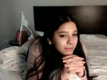 latina cam girl ariristorm image #4680678