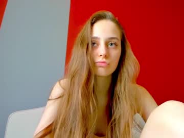 _marryy_mee_ latina cam