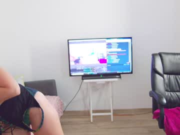 latina cam girl antonia_shine image #1160356