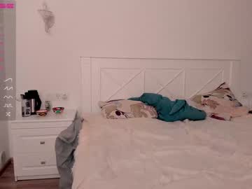 latina cam couple sunsay_effie image #2704042