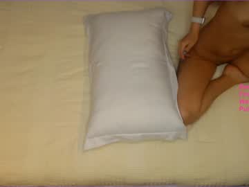 latina cam girl loonyko image #1173354