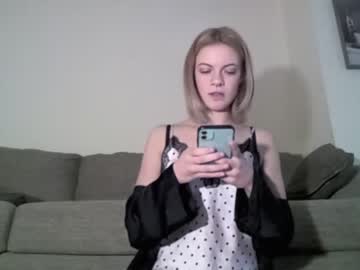 latina cam girl littlelaurie2 image #933428