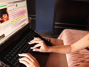 latina cam girl letiziafulkers1 image #2531752