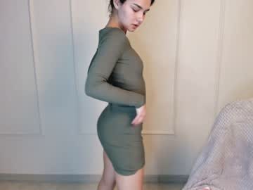 latina cam girl laa_ura image #4356033