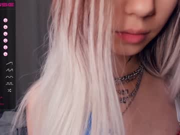 latina cam girl elfas_cute image #3202882