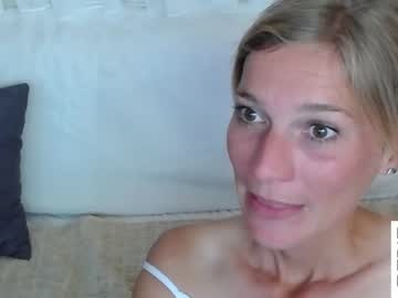 latina cam couple joannadea image #3060829