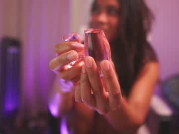 latina cam girl seranasenpai image #134178