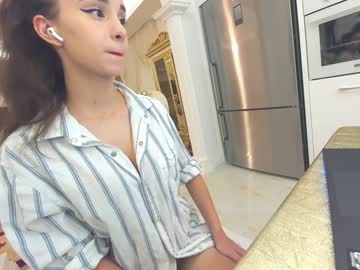 latina cam girl ehotlovea image #2151343