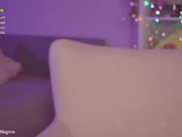 latina cam girl mia_milagros image #3730592