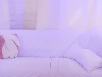 latina cam girl eva_fashionista image #3196419
