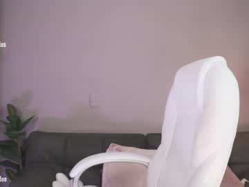 latina cam girl hanna_costtello image #3943650