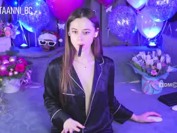 latina cam girl taanni_bc image #2236113
