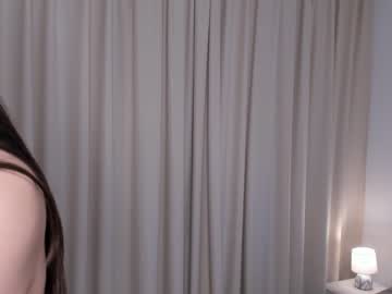 latina cam girl peek_in_my_window image #4300196