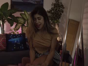 latina cam girl beyllove_d image #1406975
