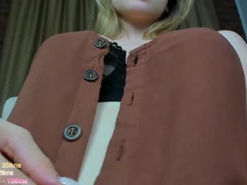 latina cam girl lexa_coy image #3038184