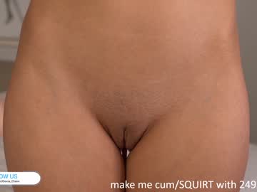 latina cam girl dovia image #3648559