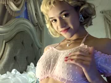 latina cam girl littlegreekflower image #4169772