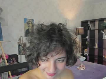 latina cam girl station_lovers image #3539157