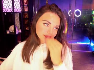 latina cam girl alma_pearl image #1957715